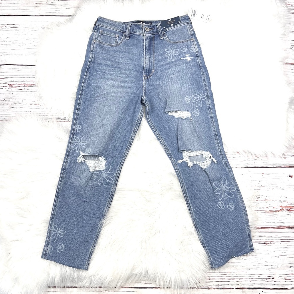👖NWT🤩 |•HOLLISTER•| Ultra High-Rise Mom Jeans Flowers Size 5 Short 27x25👖 - Picture 2 of 12